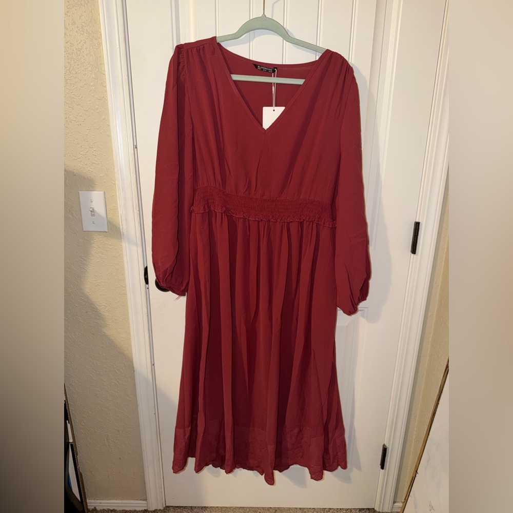 Bloom chic dress new with tags size 12 burgundy